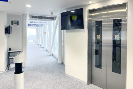 山麓駅エレベーター