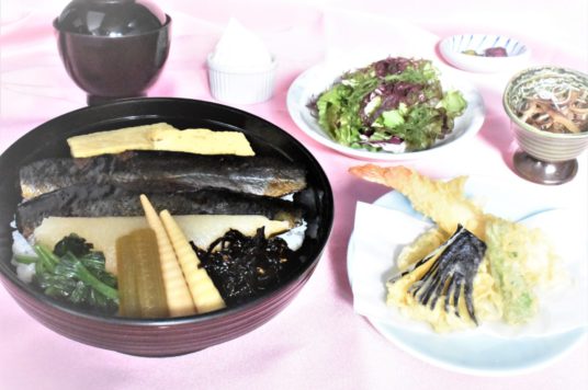 海峡丼